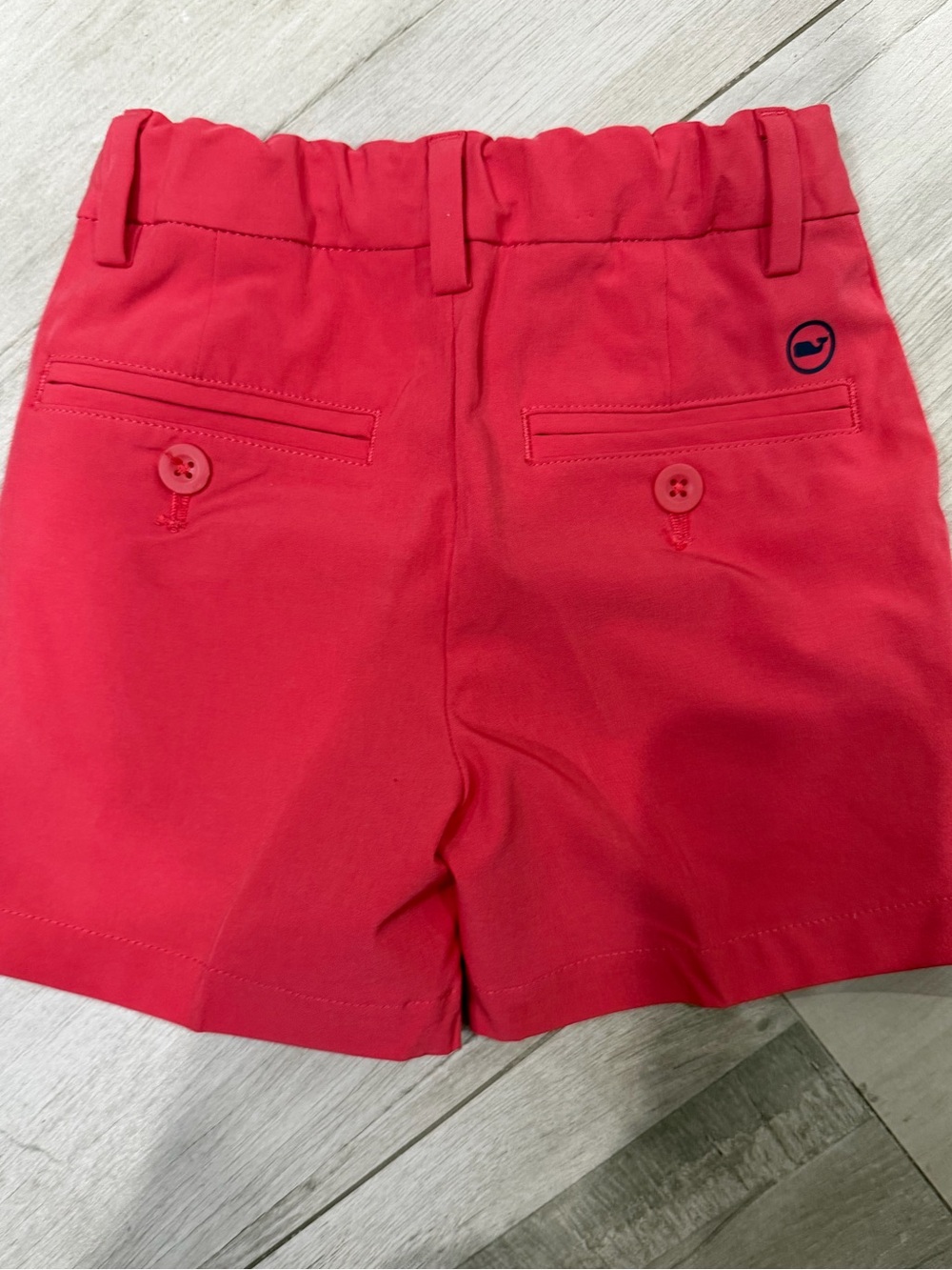 Vineyard Vines Kids coral colored soft performance  Shorts size 3T - Picture 2 of 3